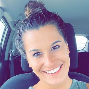 Meet your Posher, Francesca